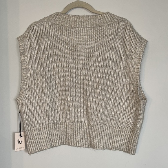 NWT Sincerely Jules Gorgeous Vest Size Large - Picture 6 of 6